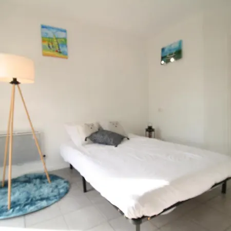 Апартаменты La Petite Terrasse *